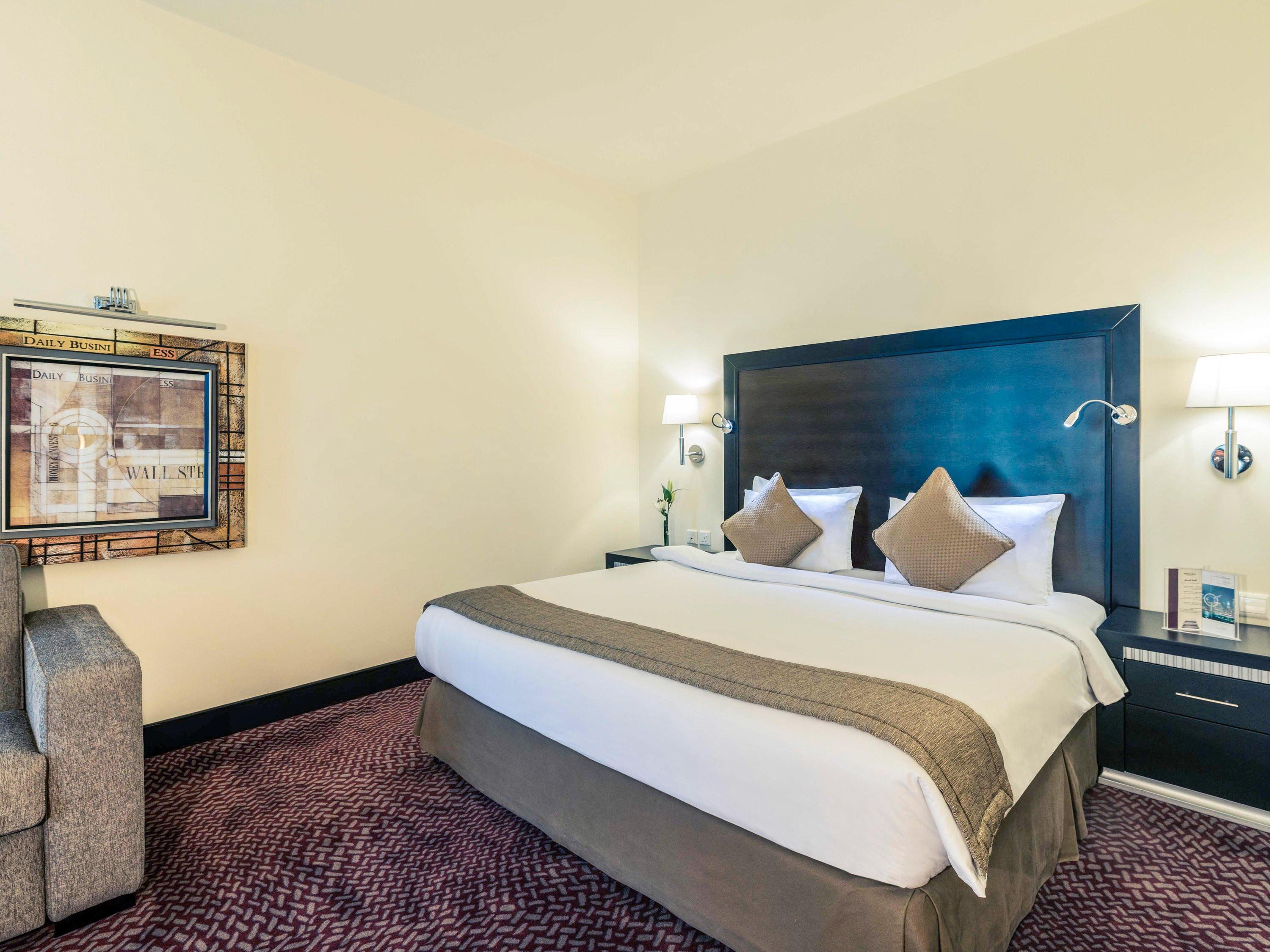 Crowne Plaza - Dubai Jumeirah By Ihg Esterno foto Deluxe room