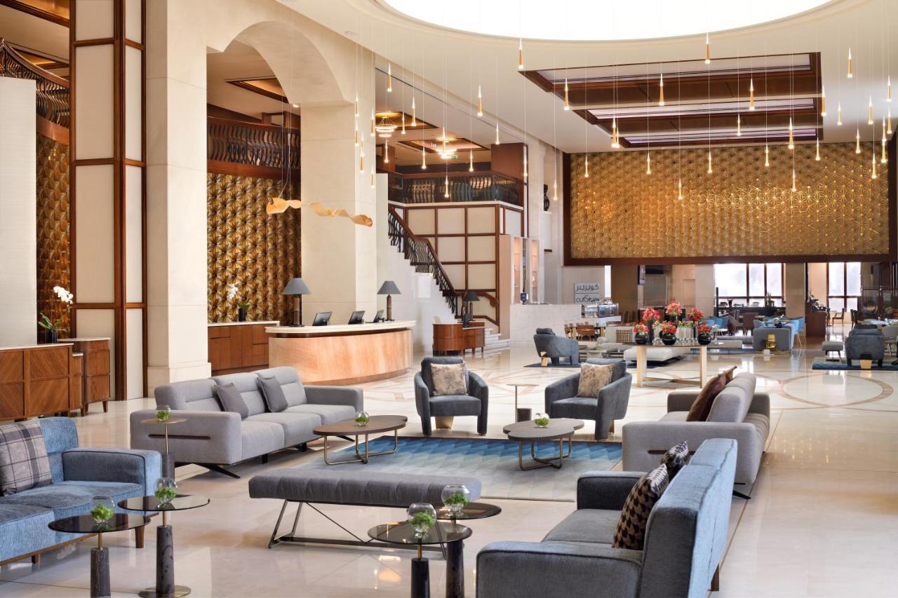 Crowne Plaza - Dubai Jumeirah By Ihg Esterno foto Lobby