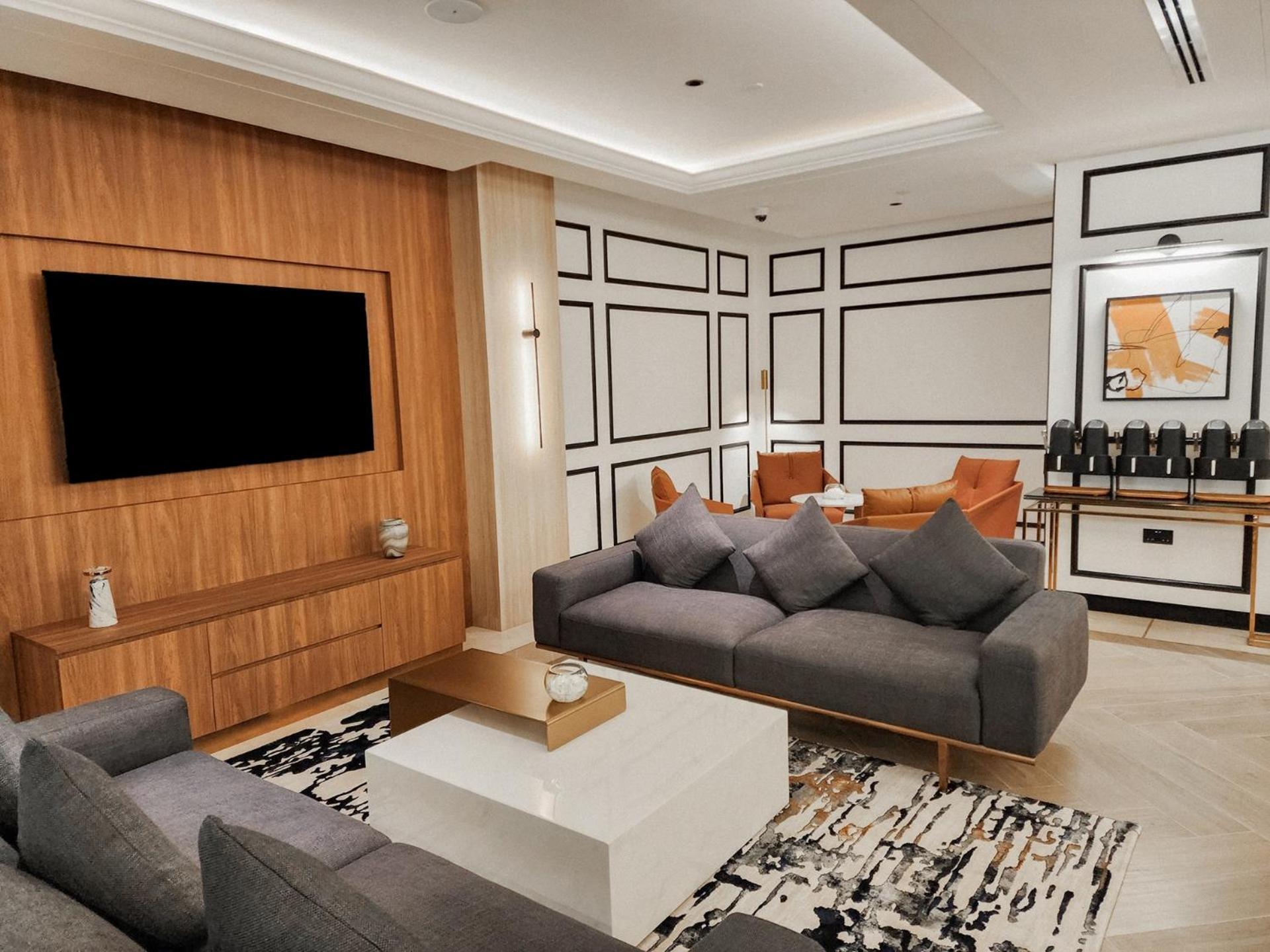 Crowne Plaza - Dubai Jumeirah By Ihg Esterno foto The interior of the lounge